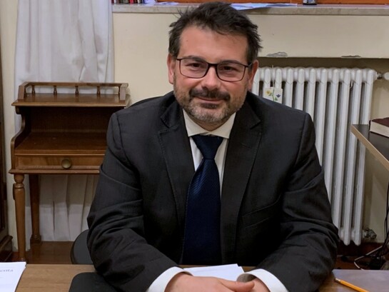 Rettore Cesare Varalda nel suo ufficio, Collegio Senatore, Pavia, Italia