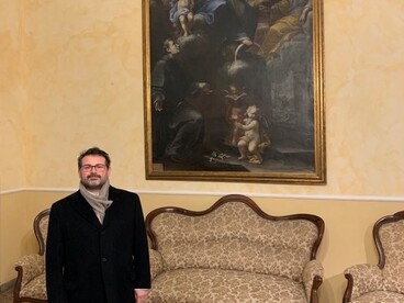 Rettore in una stanza del Collegio Senatore, Pavia, Italia