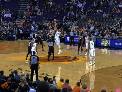 NBA basketball game between the Toronto Raptors and the Phoenix Suns in Phoenix, Arizona, December 2017