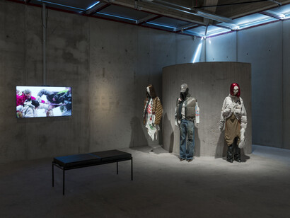 Social fabric, exhibition view. Courtesy of EMMA
