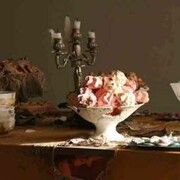 Loredana Longo, explosion#8, sweets 2007