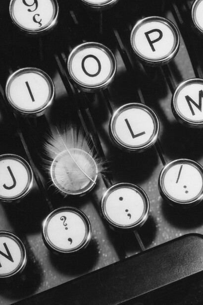 François Kollar, Douceur du clavier (Publicité pour machine à écrire Hermès), 1930. Avec l'aimable autorisation des Douches la Galerie, Paris © Estate François Kollar