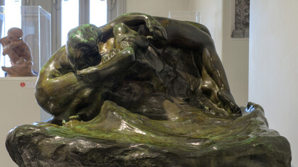 Auguste Rodin (1840-1917). "Las ilusiones recibidas por la Tierra".Bronce con pátina verde, 1895. Museo Faure. Aix-les-Bains, Savoie, Francia