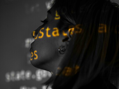 Por isso, a nossa missão é acompanhar, refletir e usar de forma consciente. A inteligência artificial não é o futuro, é o presente. E quem não olhar para ela com atenção corre o risco de ser engolido pelo próprio tempo