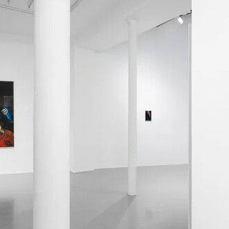 Chaise Mohamed Saïd, Out of the shadows, vue de l’exposition. Avec l’aimable autorisation de la galerie Afikaris