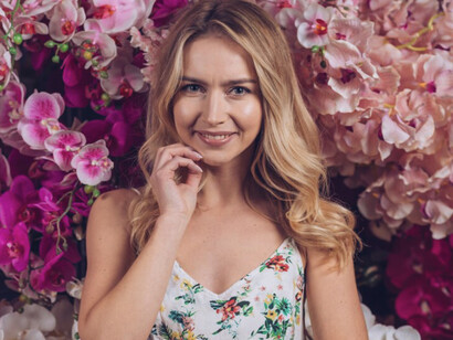 No se trata de perseguir estándares irreales de belleza, sino de abrazar nuestro cuerpo tal como es, con un peso saludable y una vitalidad que se refleja en nuestra energía, humor y calidad de vida