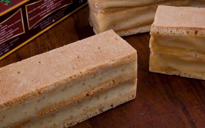 El "King Kong" es un famoso postre peruano originario de Lambayeque, conocido por su tamaño y sabor inigualable