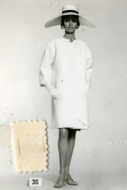 Dall’archivio parigino di Balenciaga, un modello del couturier spagnolo del 1968