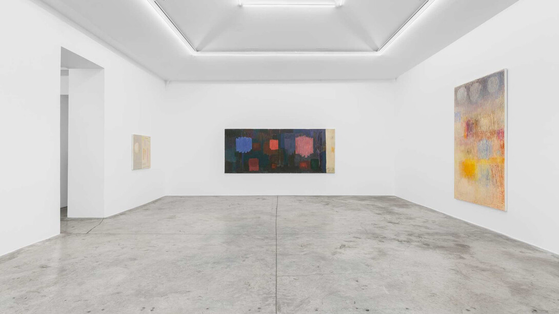 Christopher Le Brun, Moon rising in daylight, vue de l'exposition. Avec l'aimable autorisation d'Almine Rech