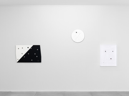 Macaparana, Forma / Ritmo, exhibition view. Courtesy of Galeria Simões de Assis