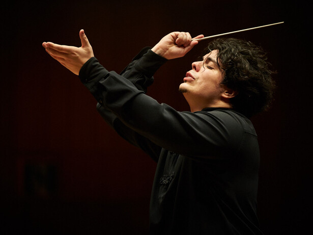 Andrea Battistoni, direttore musicale Teatro Regio Torino