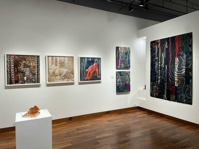 Various artists, Domestic tranquilty? Exhibition view. Courtesy of Momentum Gallery