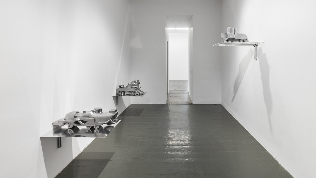 Manuel Graf, Academy, exhibition view. Courtesy of Van Horn Gallery. Photo by Johannes Bendzulla