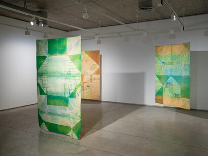Asma Ben Aissa, فكروني, exhibition view. Courtesy of Selma Feriani Gallery