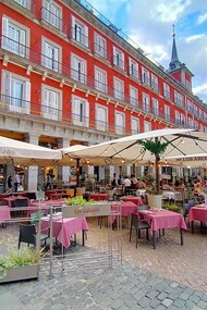 Plaza Mayor, em Madrid, Espanha (2022)