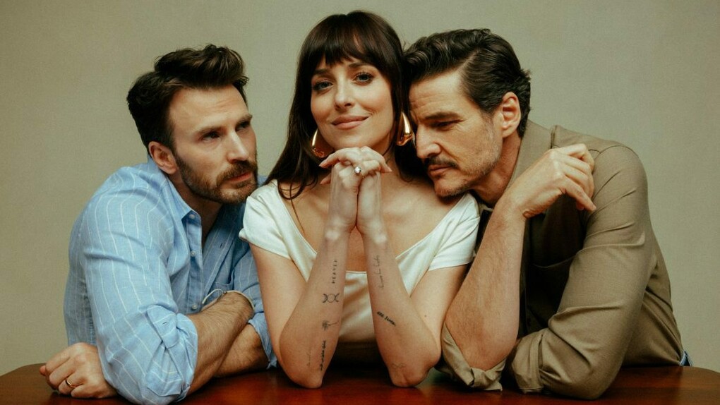 “O Match Perfeito” tem no título traduzido e no seu marketing a proposta de uma comédia romântica moderna, com um enredo bastante simples: uma jovem casamenteira, Lucy (Dakota Johnson), se apaixona por um potencial cliente, Harry (Pedro Pascal), um homem perfeito, bonito, rico, gentil, mas... (e sempre tem um mas) ela não consegue esquecer um antigo relacionamento com John (Chris Evans) um garçom, aspirante a ator