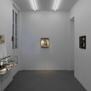 Matthias Odin, Rue de Paris, vue de l'exposition. Avec l'aimable autorisation de la Galerie Peter Kilchmann