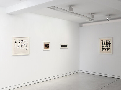 Pierrette Bloch, Essence, exhibition view. Courtesy of Galerie Karsten Greve