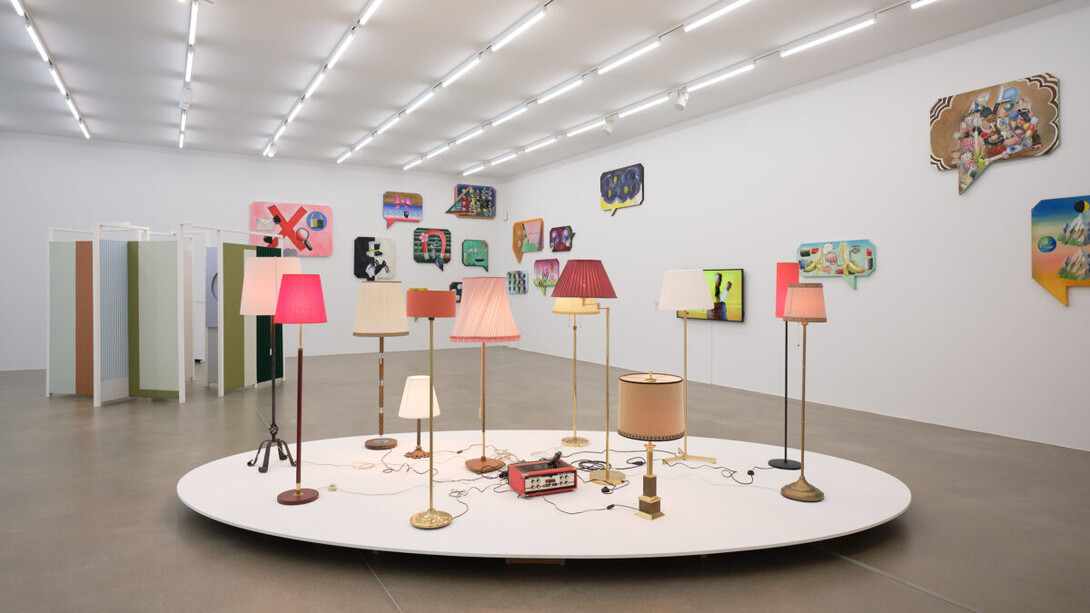 Klodin Erb, Curtain falls dog calls, exhibition view. Courtesy of Aargauer Kunsthaus