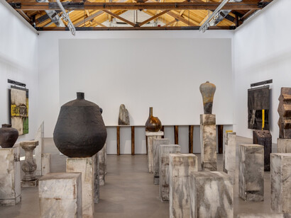 Theaster Gates, Oh, you’ve got to come back to the city, exhibition view. Courtesy of Gray Gallery