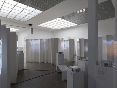 Ariane Mueller, Fish are folded into the sea just as the sea is folded into fish, exhibition view. Courtesy of Secession