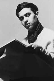 Azzedine Alaïa alla Scuola di Belle Arti di Tunisi nel 1950 (Fondation Azzedine Alaïa)