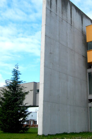 Wall House II in Groningen, Netherlands, stands as a powerful example of postmodern architecture blending art and habitation