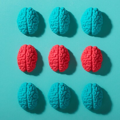 Uno studio del MIT ha mostrato che gli utenti di LLM come ChatGPT manifestano connettività cerebrale più debole rispetto a chi usa solo le proprie capacità