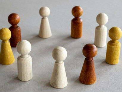 Lembramo-nos de que o Canadá, o México e o Brasil se juntaram aos EUA e a outras democracias na nossa luta contra o fascismo na Segunda Guerra Mundial. Também sabemos que só o amor pode vencer o ódio. Rezamos pelos nossos inimigos, assim como pelos nossos amigos