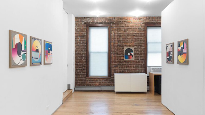 Bernhard Buhmann, Close range, exhibition view. Courtesy of Marinaro Gallery