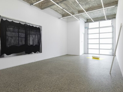 Yusi Zang, Like a stone sinking in a lake or a bullet in my heart, exhibition view. Courtesy of Gertrude Glasshouse