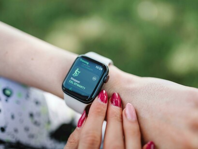 El interés en los wearables ha crecido significativamente, reflejado en las 538 millones de unidades vendidas a nivel mundial hasta diciembre de 2024