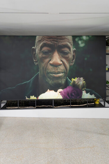 Rashid Johnson, A poem for deep thinkers, exhibition view. Courtesy of Guggenheim Museum