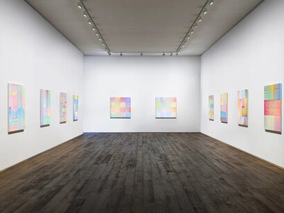 Bernard Frize, The return, exhibition view. Courtesy of Johyun Gallery