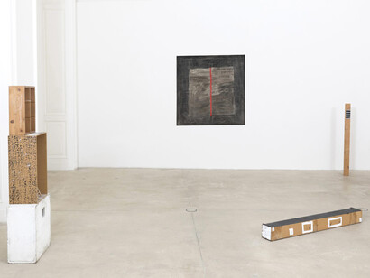 Oswald Oberhuber, Skulptur, malerei, zeichnung, exhibition view. Courtesy of Galerie Krinzinger