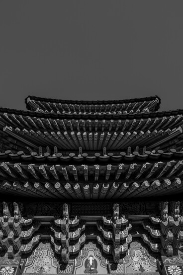 Ban Gwang-Cheon, Contemplating Hanok. Courtesy of  Kate Oh Gallery