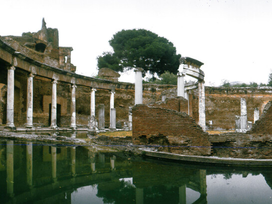 Teatro marítimo de Villa Adriana. Tívoli, Lacio, Italia