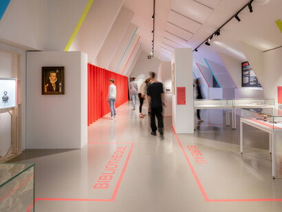 Happy u! Exhibition view. Courtesy of Musée L