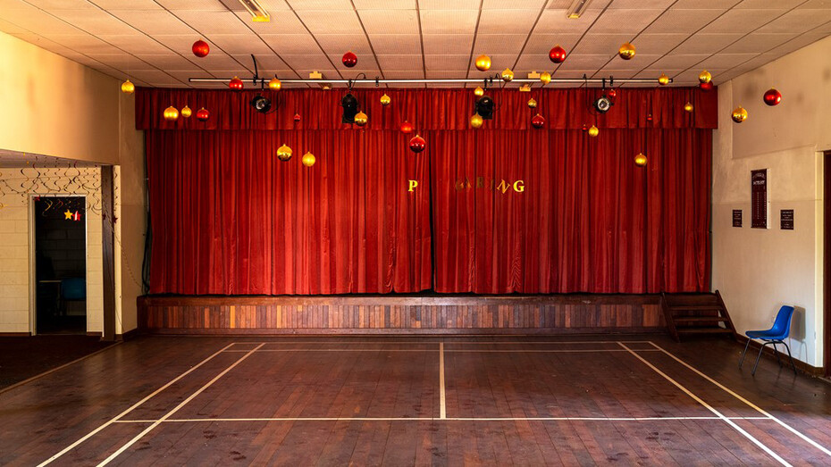 Brad Rimmer, Pingaring hall summer 2020 (detail), 2023. Courtesy of Art Collective WA