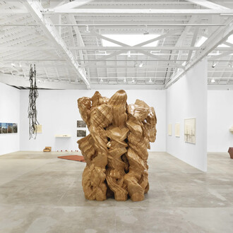Various artists, Casting a glance: dancing with Smithson, exhibition view. Courtesy of Marian Goodman Gallery 