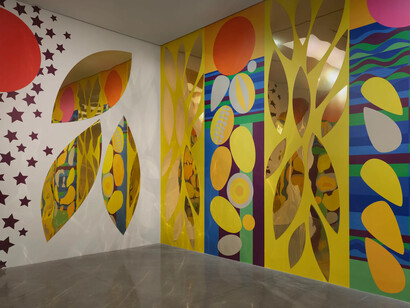 Beatriz Milhazes, Além do horizonte (Beyond the horizon), exhibition view. Courtesy of White Cube 