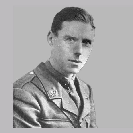 Frederick Twort: scoprì per primo l’esistenza dei batteriofagi, aprendo la strada alla comprensione dei virus che infettano i batteri