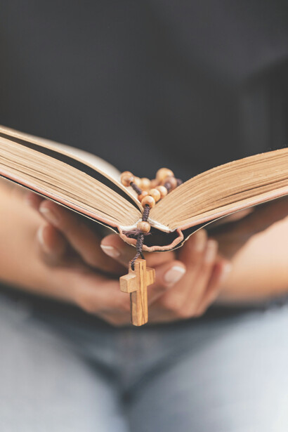 Como parte de su rutina religiosa, Juan Pablo II realizaba un examen diario de conciencia y la confesión semanal para orientar su vida según el ejemplo de Cristo