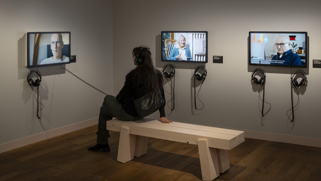 Fotoatelier Wolgensinger, Entre quatre yeux, vue de l’exposition. Avec l’aimable autorisation du Museum für Gestaltung Zürich