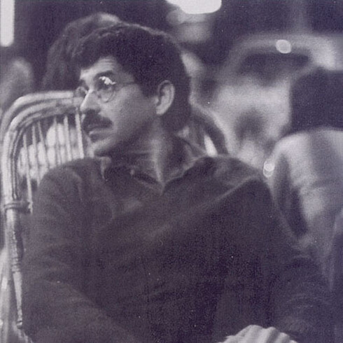 Con su voz irónica y sentimental, Bryce convirtió sus propias fragilidades en una forma singular de mirar el mundo