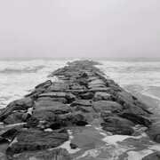 Mitch Epstein, Rockaway, Queens , 2014. Courtesy of Galerie Les filles du calvaire