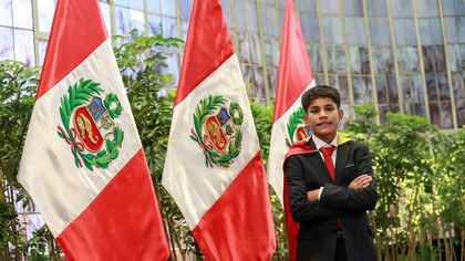 Cliver Huamán Sánchez fue recibido por el presidente de Perú tras la viralización de su stream narrando la final de la Copa Libertadores desde lo alto de un cerro