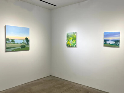 Sara MacCulloch, Sun fog rain, exhibition view. Courtesy of Kathryn Markel Fine Arts