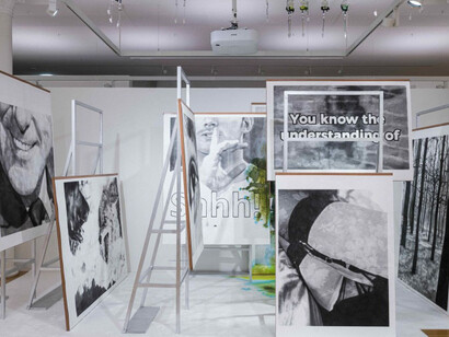 Various artists, La forêt. Solitudes et solidarités, exhibition view. Courtesy of Cercle Cité