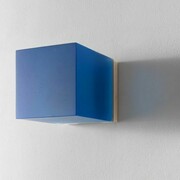Herbert Hamak, S.T. H1255N – 2010, Resina e pigmenti su tela, 18,5 x 18,5 x 25,5 cm